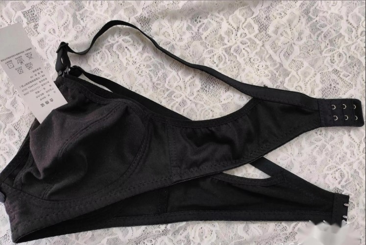 Comfortable Maternity & Nursing Feeding Bra 4